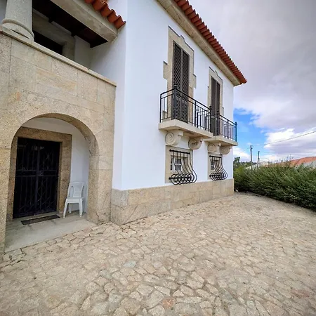 דירה Casas Telhadas *