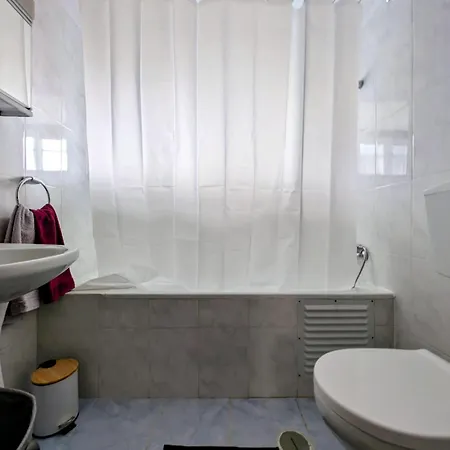 Casas Telhadas Apartamento Trancoso