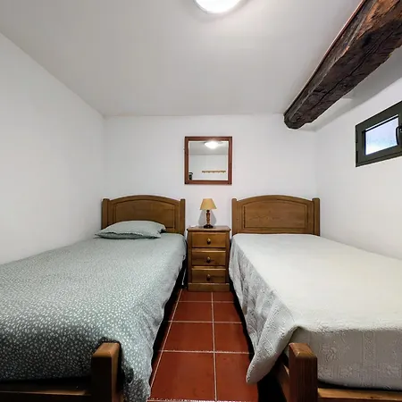 Casas Telhadas דירה טרנקוזו