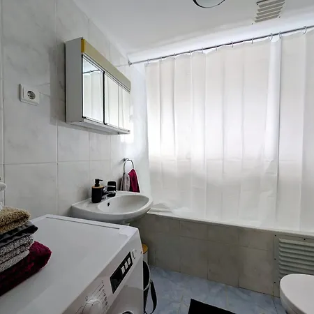 Casas Telhadas アパート *
