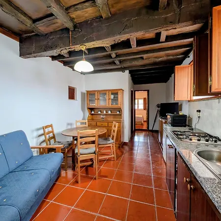 Casas Telhadas * טרנקוזו