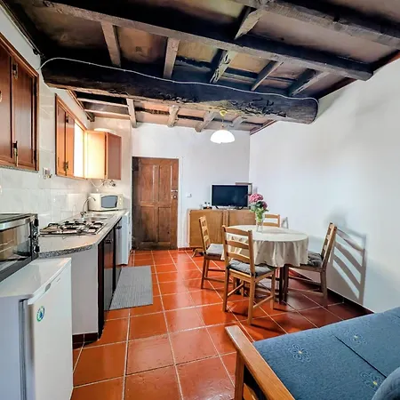 Casas Telhadas アパート