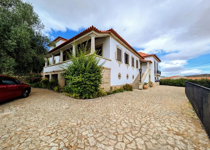 Casas Telhadas Apartamento Trancoso