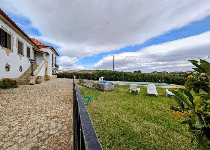 Apartamento Casas Telhadas