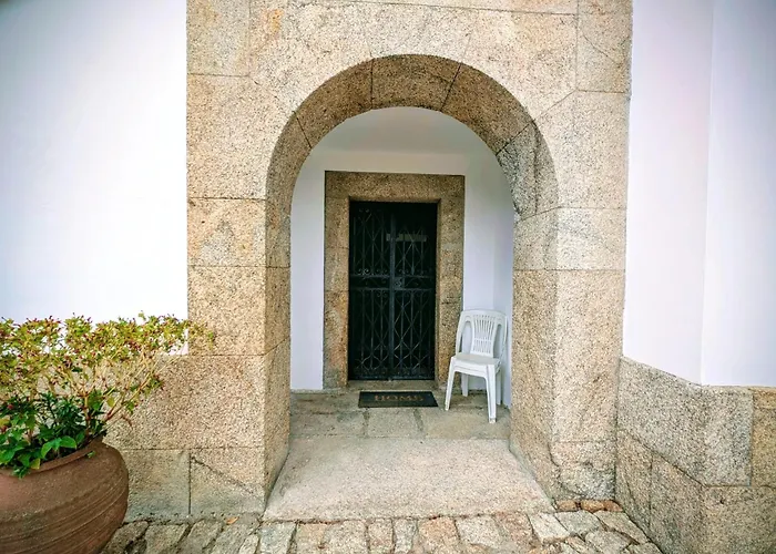 Apartamento Casas Telhadas