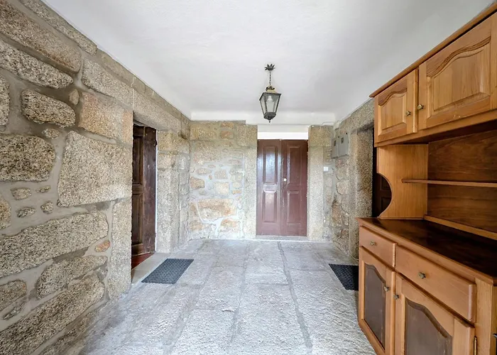 Apartamento Casas Telhadas