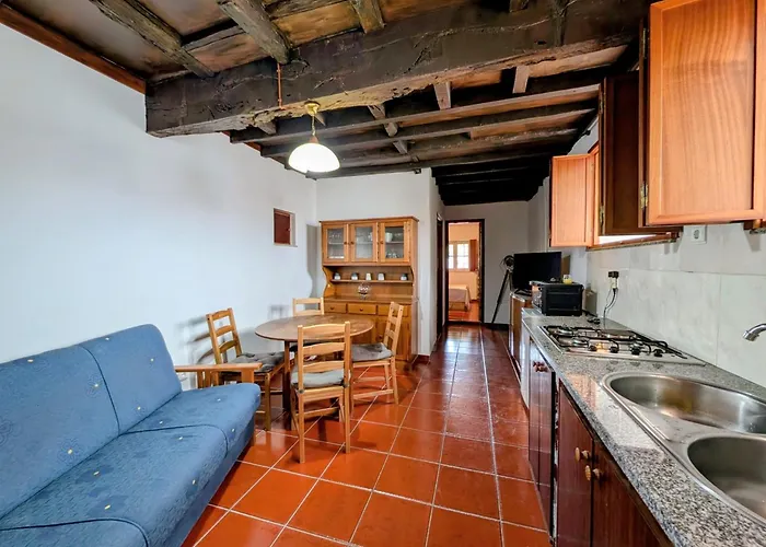 Casas Telhadas * Trancoso